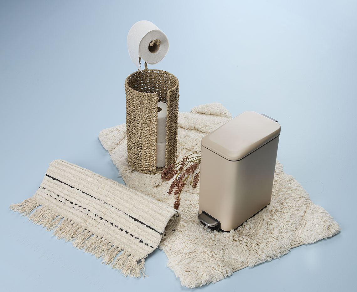 Kupatilske prostirke sa držačem toalet papira i kantom za otpatke